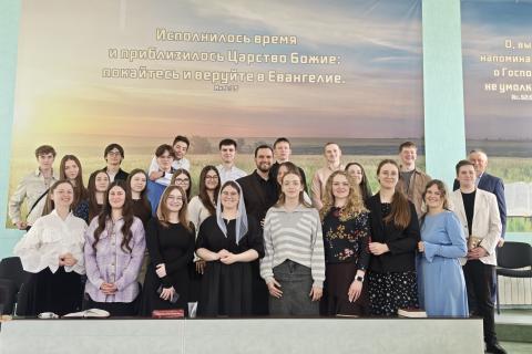 Поездка домашней группы в д. Оздамичи