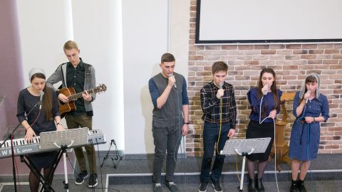 Группа "Лилия Сарона"